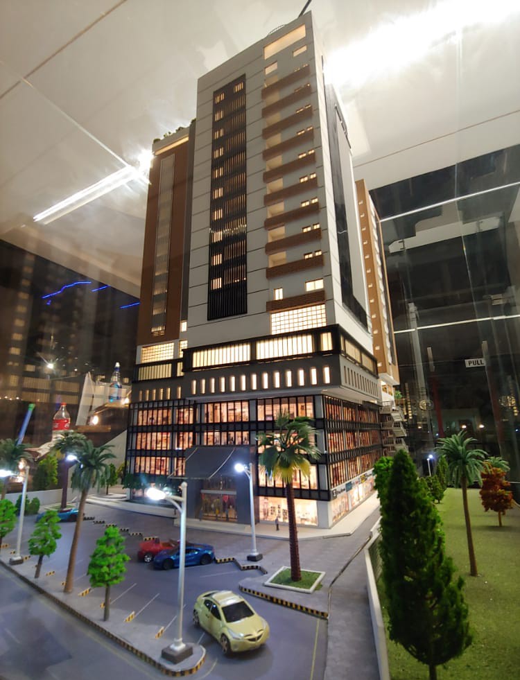 Emirates Mall architectural scale model – detailed miniature representation